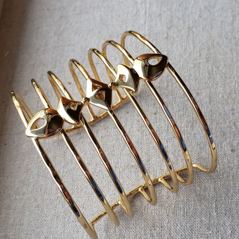 Stella & Dot Becker cuff